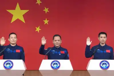 China avanza en la carrera por conquistar el espacio con el lanzamiento de una nueva misión tripulada