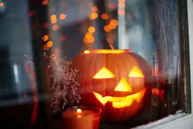 Los orígenes de Halloween: ¿por qué se tallan cabezas en calabazas?