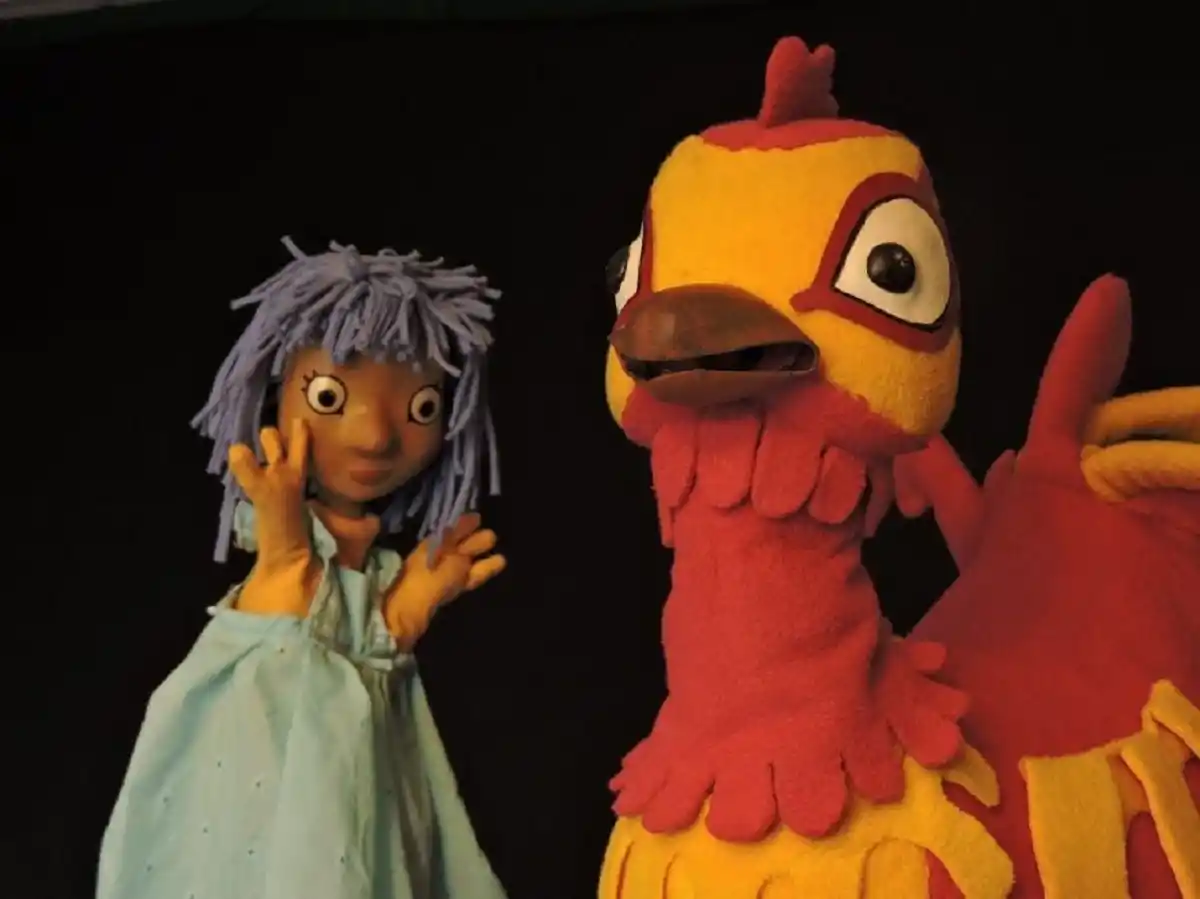 Títeres en La Sodería: “Cacarareando”