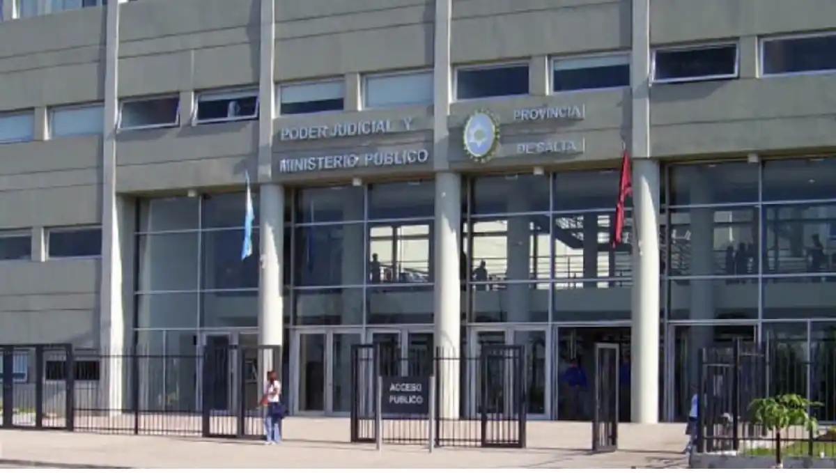 Detuvieron a un policía federal con más de 60.000 archivos con material de abuso sexual infantil