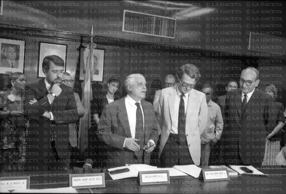 Recuerdos fotográficos: 1991. Prigogine, el padre de la teoría del caos, en Tucumán