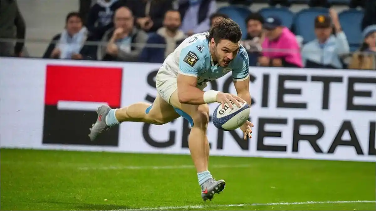 DE OTRO MUNDO. Mateo Carreras volvió a marcar en Francia y fue una de las figuras en la goleada de Bayonne por el Top 14.