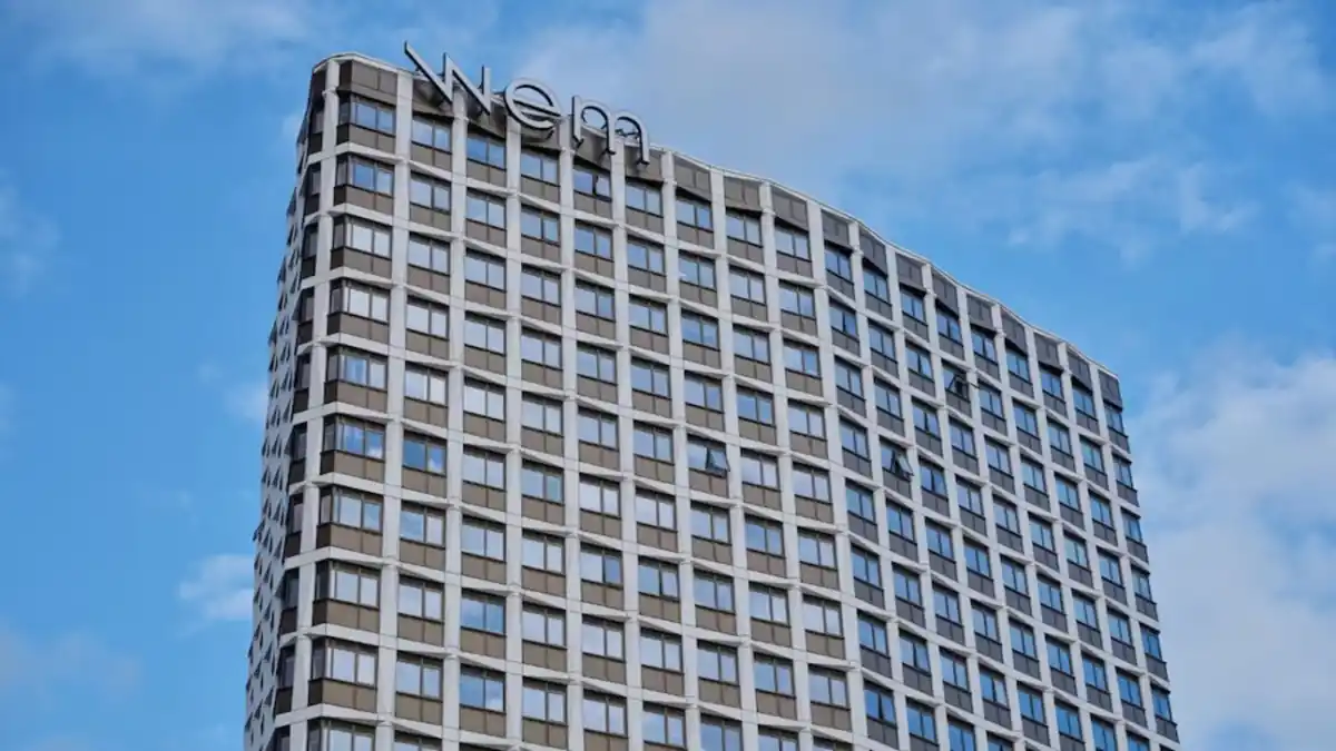 La historia de la mujer que cayó del cielo en Londres: 21 años después, el misterio aún la envuelve