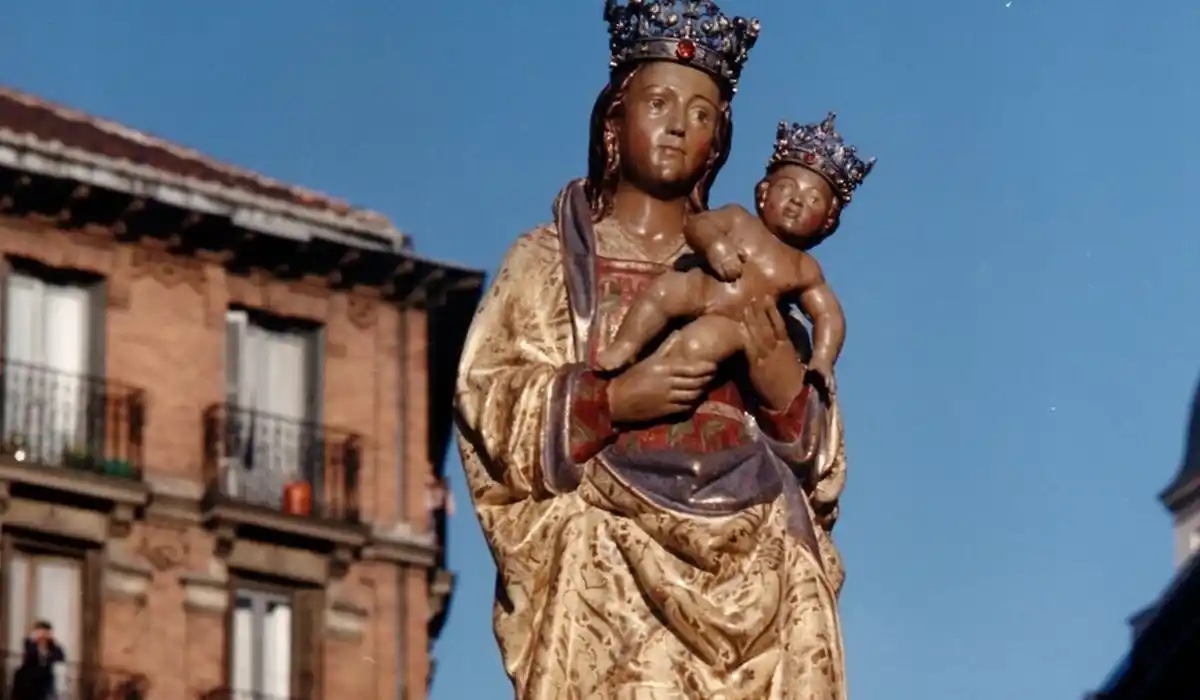 Nuestra Señora de la Almudena 