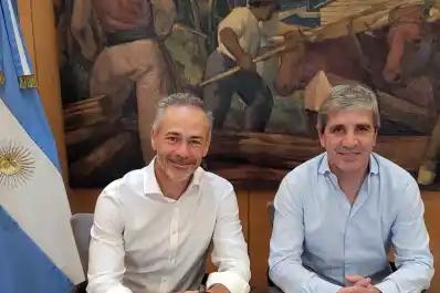 Luis Caputo designó a Alejandro Lew como nuevo secretario de Finanzas