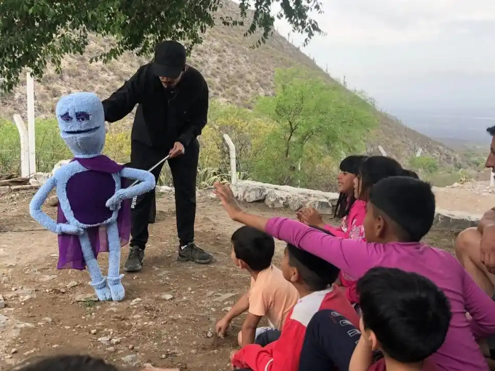 EN CONTACTO ESTRECHO. Los niños podrán disfrutar de los títeres.