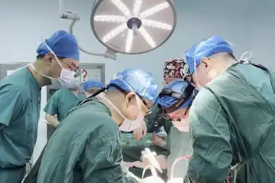 Cirujanos realizaron una operación ocular a 4.000 kilómetros de distancia con un brazo robótico en China