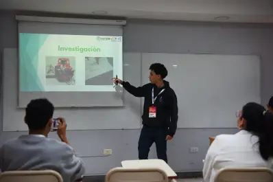 Es de Brasil y creó un proyecto para conectar a futuros ingenieros con el mundo hispanohablante