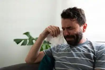 Un hombre le pidió a ChatGPT una idea para invertir 100 euros y terminó perdiendo una empresa