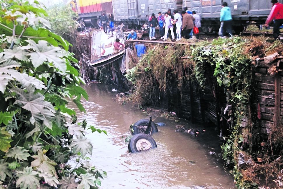 Recuerdos fotográficos: 1999. Choque, tragedia y ratería