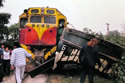 Recuerdos fotográficos: 1999. Choque, tragedia y ratería