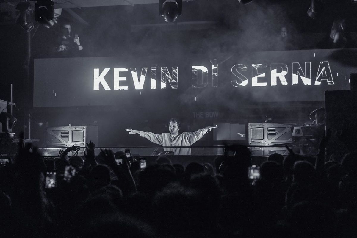 EXITO. El productor se presentó en grandes escenarios internacionales.