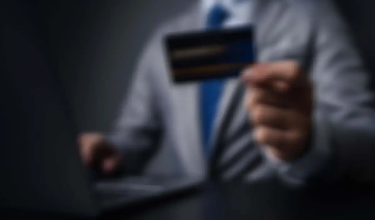 Se alojó en un hotel de la zona del Abasto con una identidad falsa y una tarjeta de crédito sin fondos