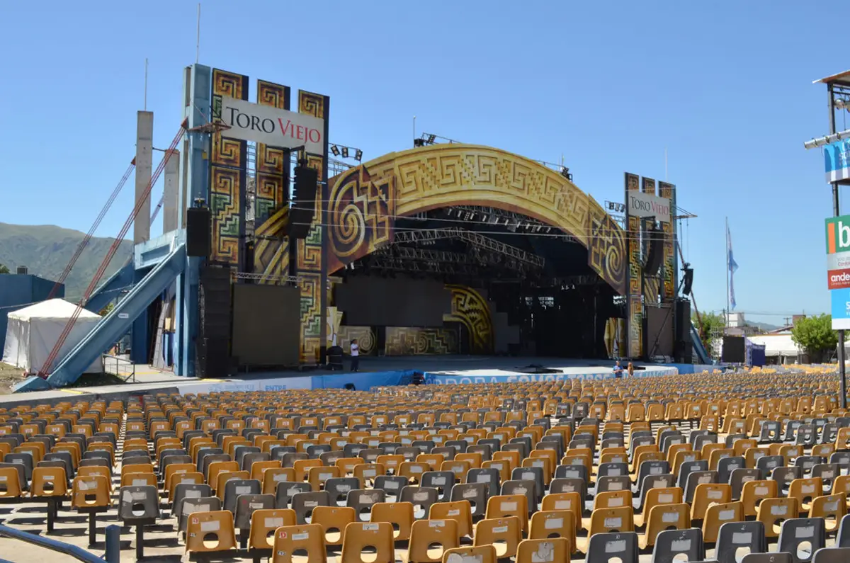El Pre Cosquín se vivirá en Tucumán: convocatoria a artistas folklóricos que quieran participar del festival cordobés