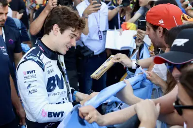 El fervor argentino invade Interlagos: la renovación de Colapinto desata una ola de pasión en Brasil