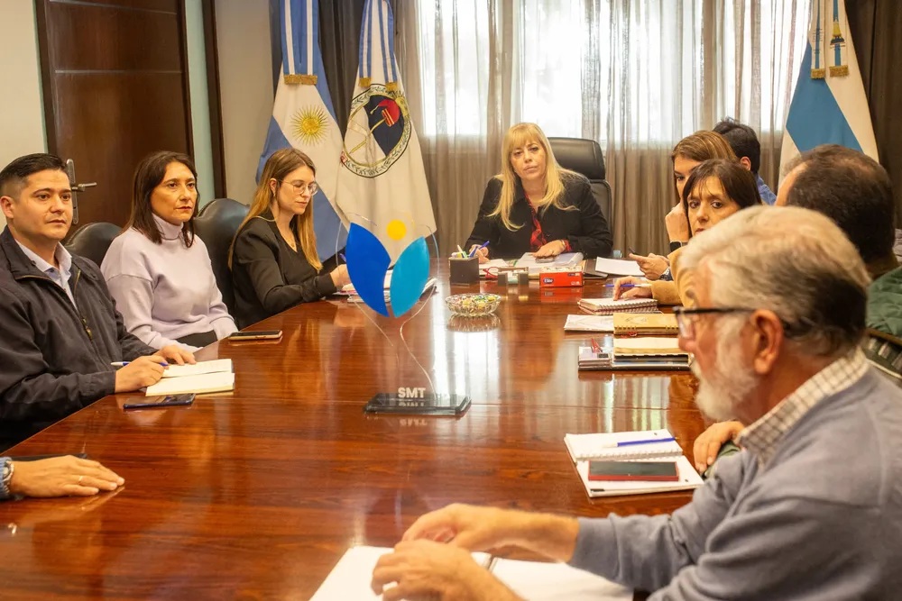 JEFATURA MUNICIPAL. La intendenta Rossana Chahla y su gabinete calcularon un gasto de $349.000 millones para el año que viene.