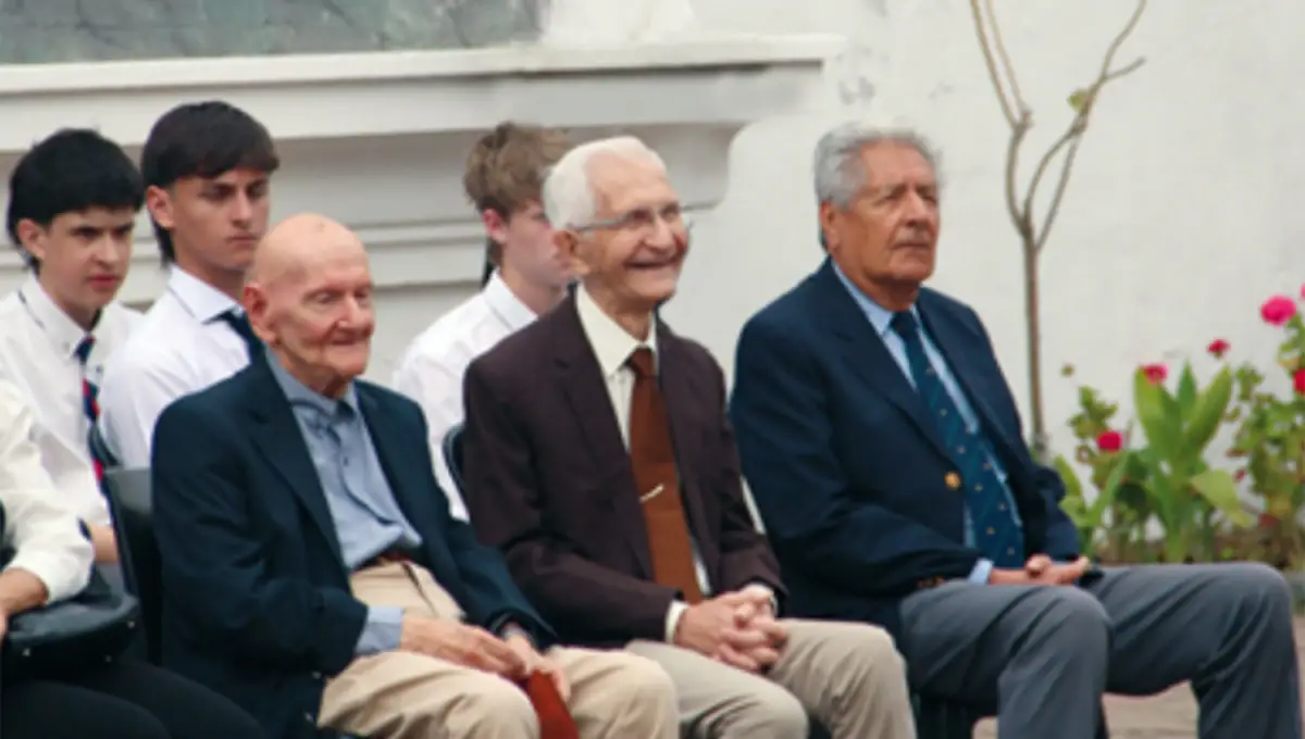Con motivo del 125 aniversario del colegio, se homenajeó en el Solar de la Casa Historica a ex docentes: Prof. Horacio Enrico, Prof. Julio lbarreche y el Prof Adalberto Villecсо.