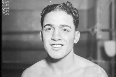 Un boxeador sin guantes