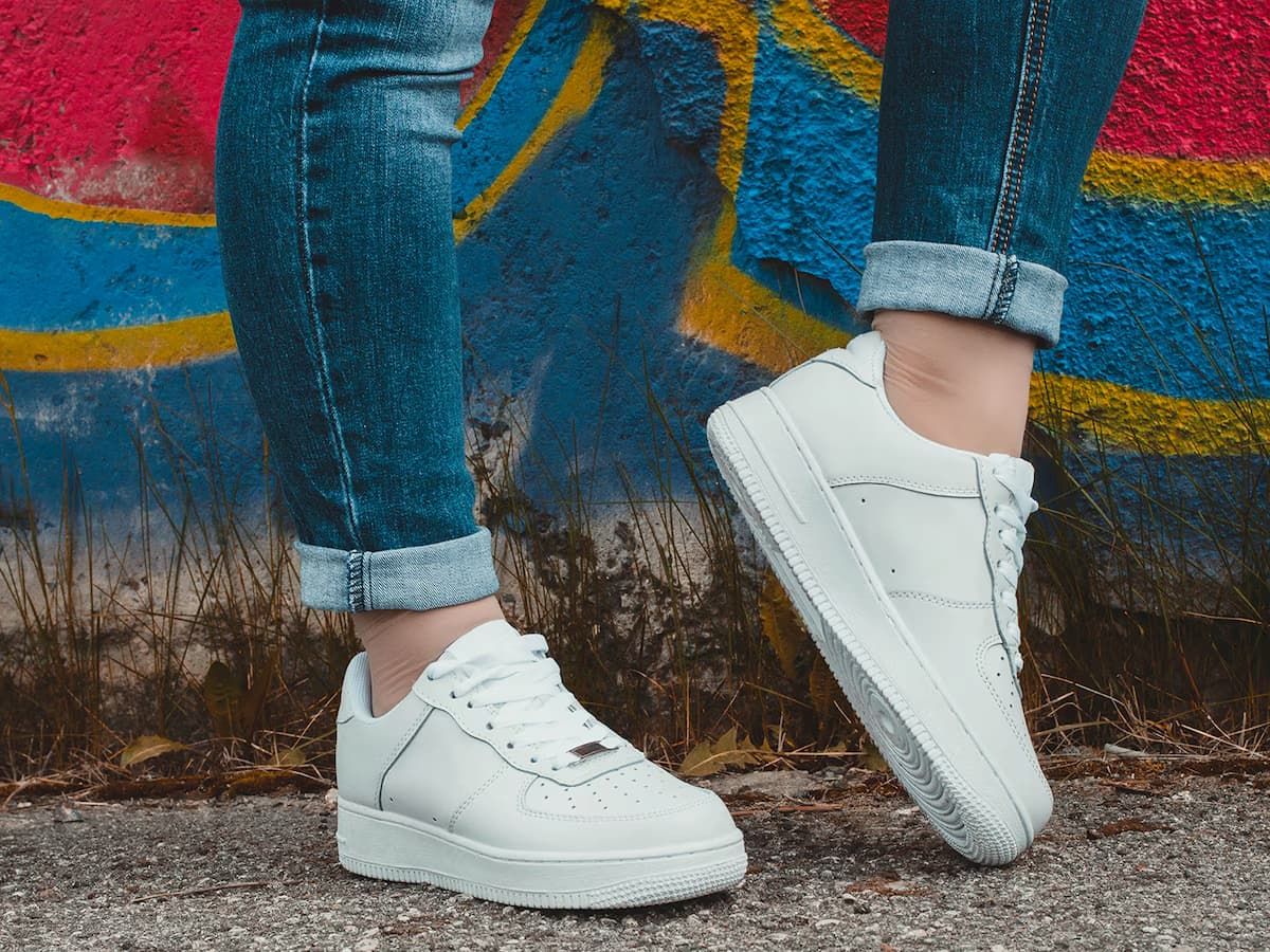 Los cinco estilos de zapatillas que serán tendencia en 2026