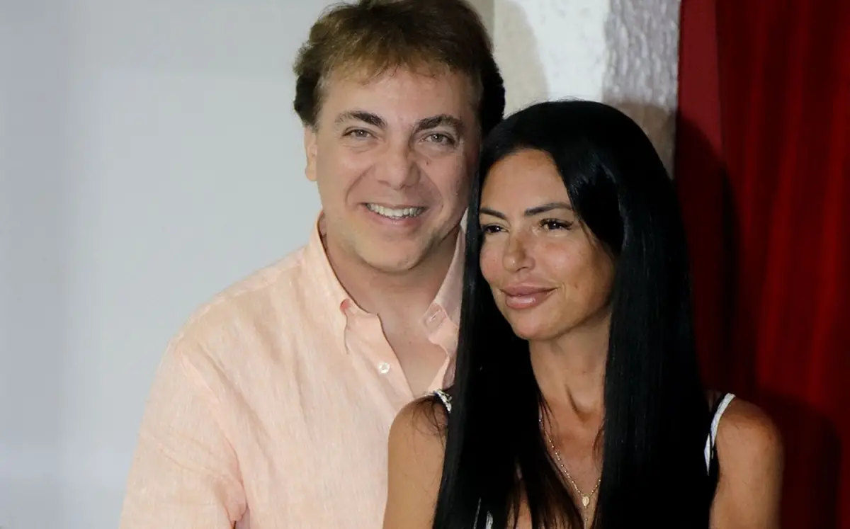 Cristian Castro se habría separado de su novia cordobesa a una semana de anunciar su casamiento