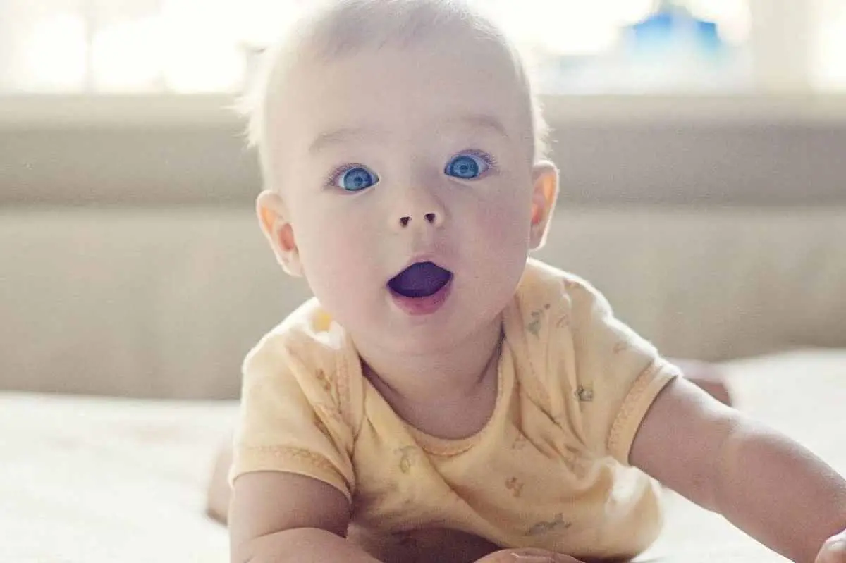 El nombre griego que todos empiezan a elegir y que estará de moda en 2026