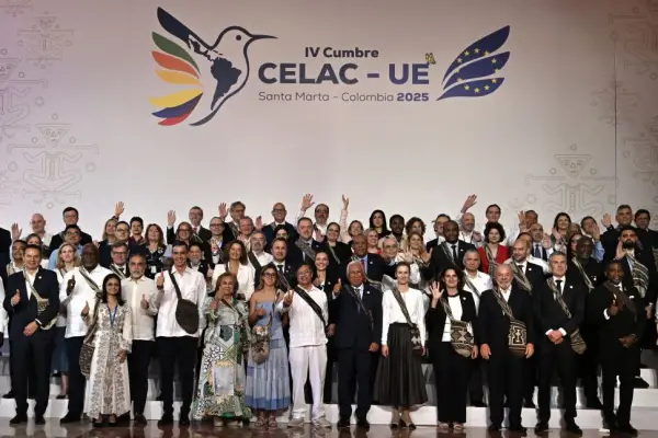 Reunión Celac-Unión Europea: ausencias y reproches en una cumbre teñida de desconfianza