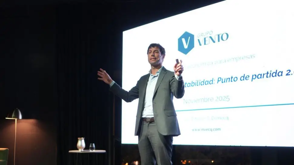 EN TUCUMÁN. Domecq disertó en Yerba Buena. El economista dijo que el derrame macroeconómico en la micro requerirá de cierta dosis de tolerancia social porque, a su criterio, será un proceso lento.