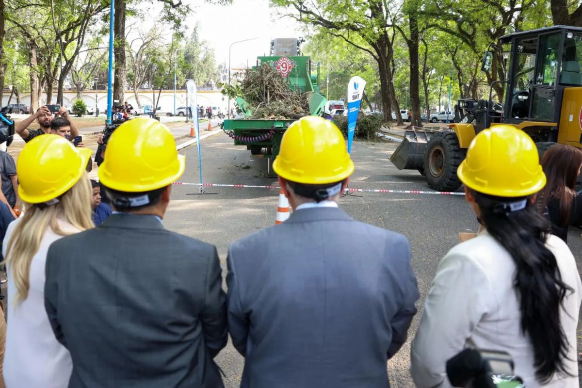 Suman máquinas de última generación para optimizar la recolección de residuos en la Capital