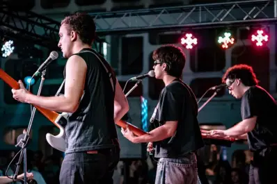 Filo Rock: la Facultad de la UNT despide el año con shows de ocho bandas tucumanas