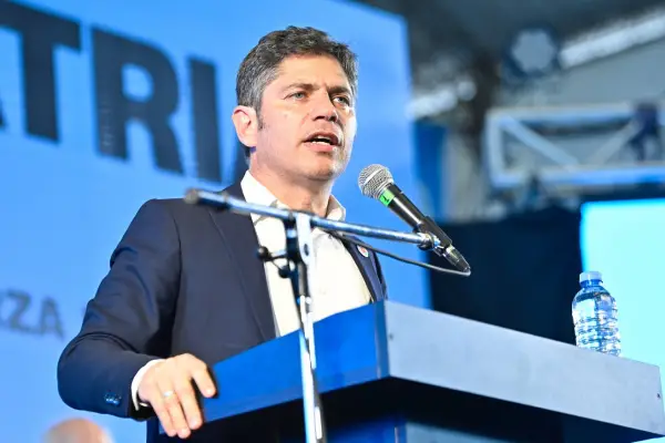 Kicillof: “El gobierno estadounidense no vino a ayudar a la Argentina, sino a hacer un negocio”