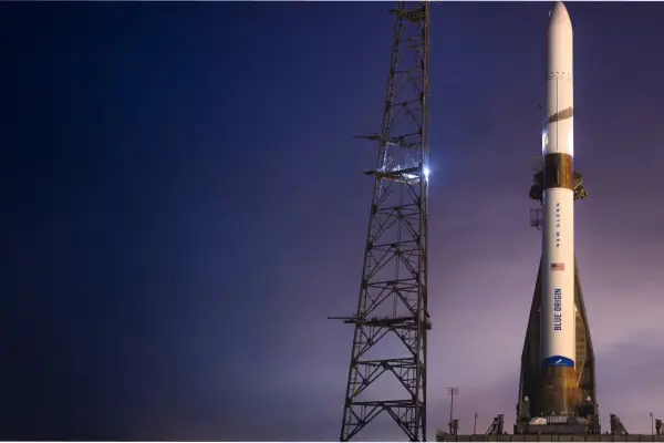 La tormenta solar más feroz del año canceló otra vez el lanzamiento de la nave New Glenn de la NASA