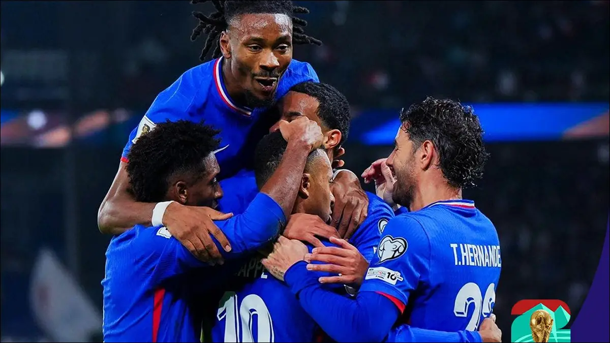 FESTEJO FRANCÉS EN PARÍS. Mbappé volvió a ser determinante en la goleada que aseguró el boleto al Mundial 2026.