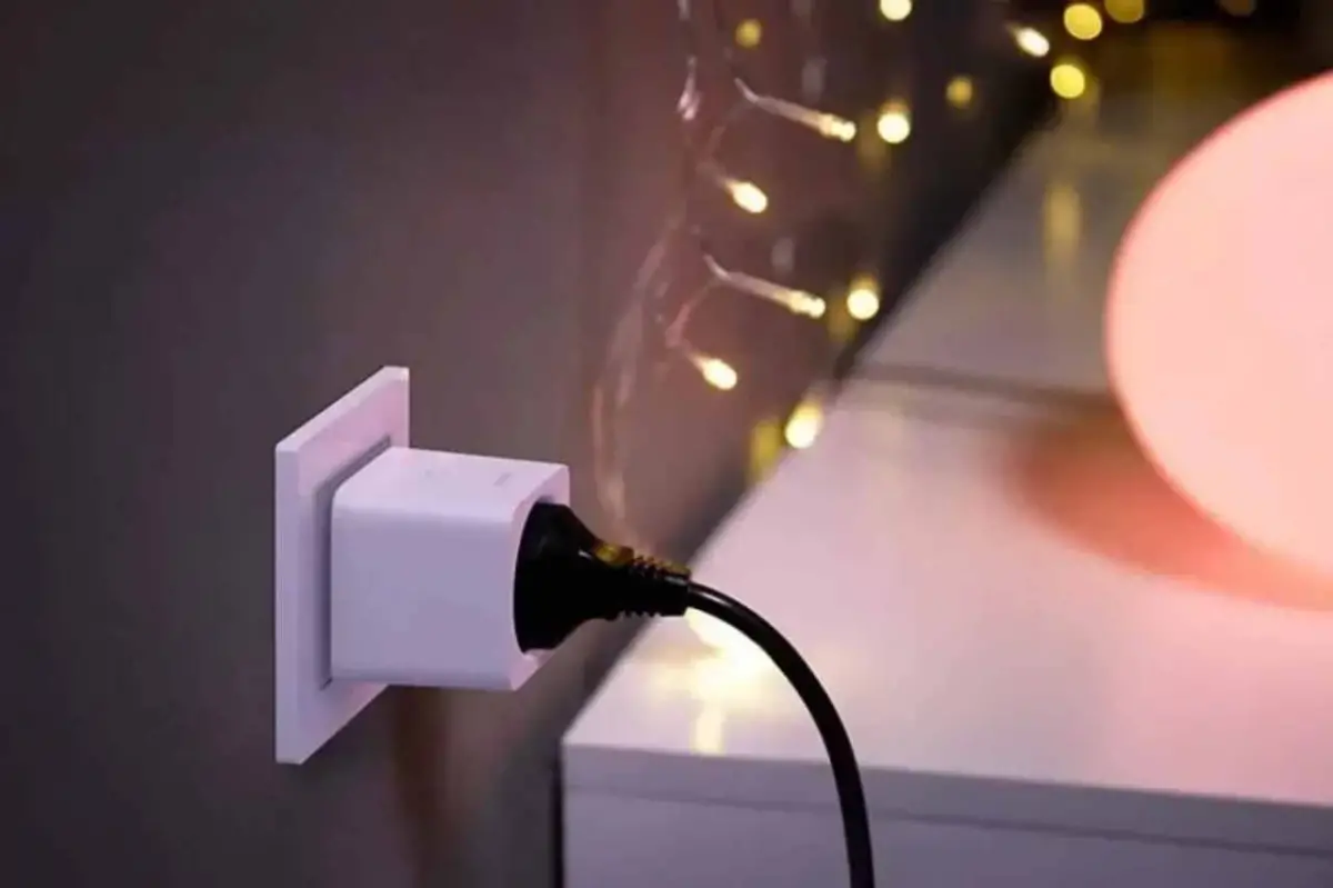 Estos electrodomésticos siguen gastando electricidad apagados: cómo identificarlos y ahorrar