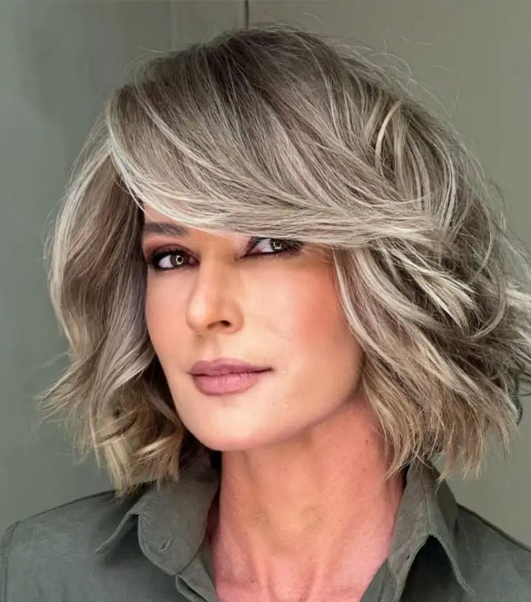 Los 10 cortes que favorecen después de los 50: las tendencias para el verano