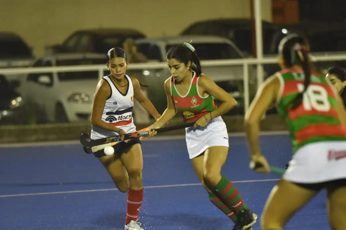 Huirapuca superó 1-0 a Natación en el inicio de la final del torneo Anual