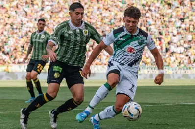 Aldosivi se salvó y condenó al descenso a San Martín de San Juan y a Godoy Cruz