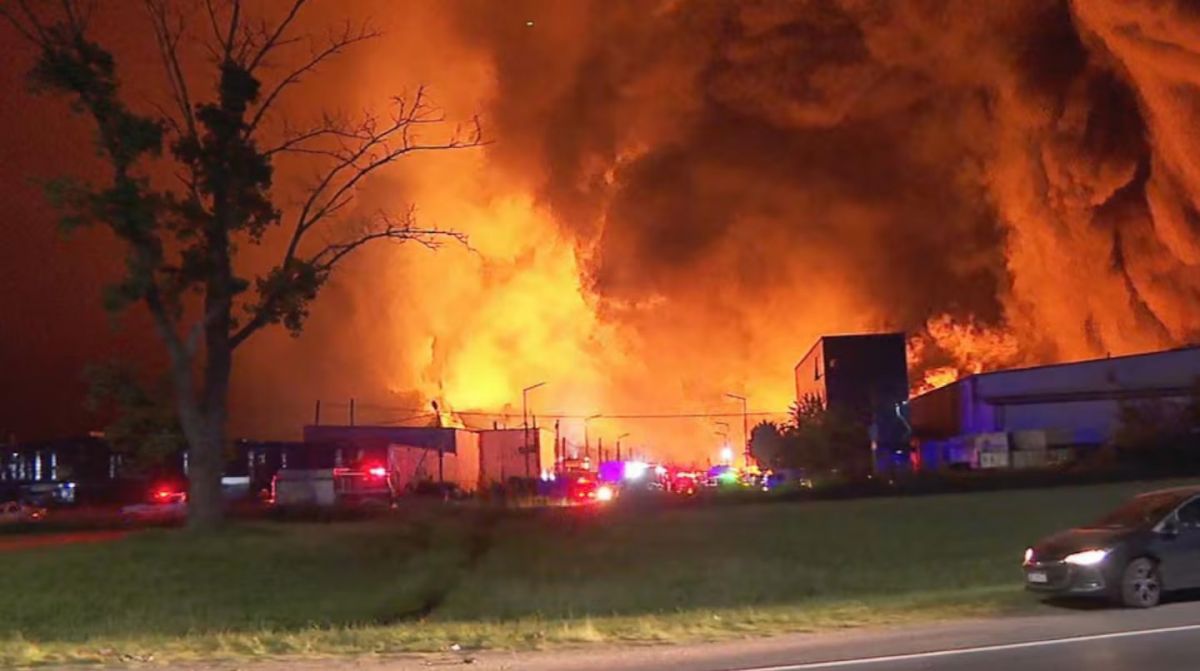 Cuándo se podrían saber las causas del incendio en el polígono industrial de Ezeiza
