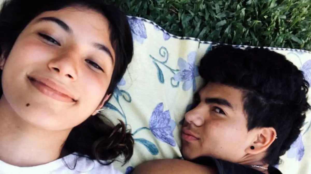 Fernando Báez Sosa junto a su novia, Julieta Rossi