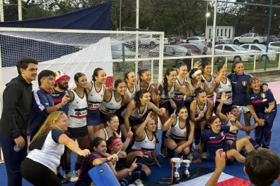 Natación venció a Huirapuca 3-2 en la final del Anual y ratificó su reinado en el hockey femenino