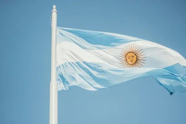 Cinco décadas sin despegar: cómo la industria argentina retrocedió en el mundo