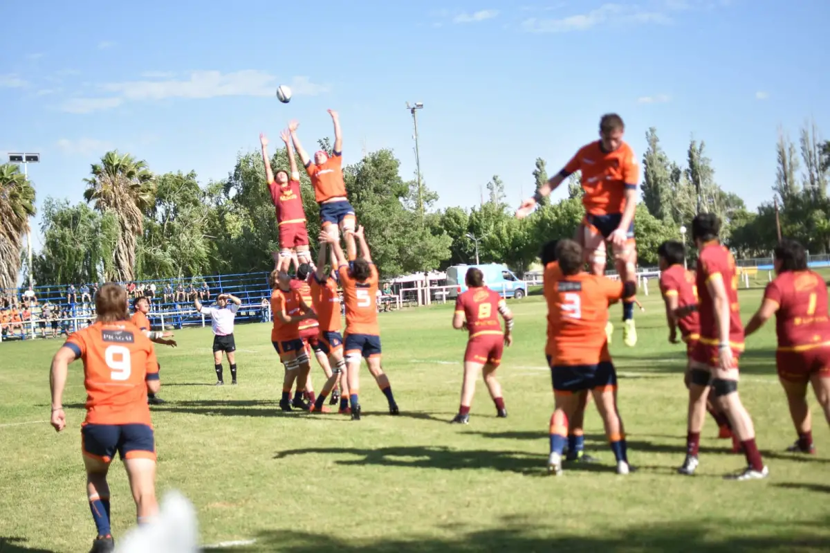 Los Naranjitas están en las semifinales del Campeonato Juvenil Argentino.
