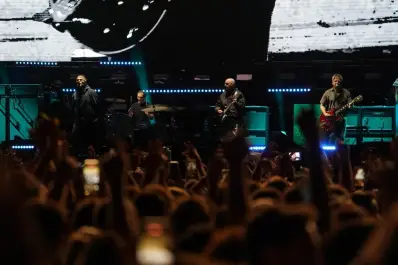 Oasis reescribió su historia en el país con dos noches “bíblicas”