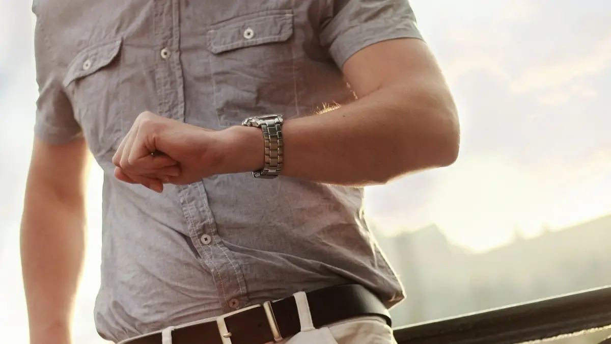 Las cinco razones por las que usamos el reloj en la muñeca izquierda: pocos las conocen