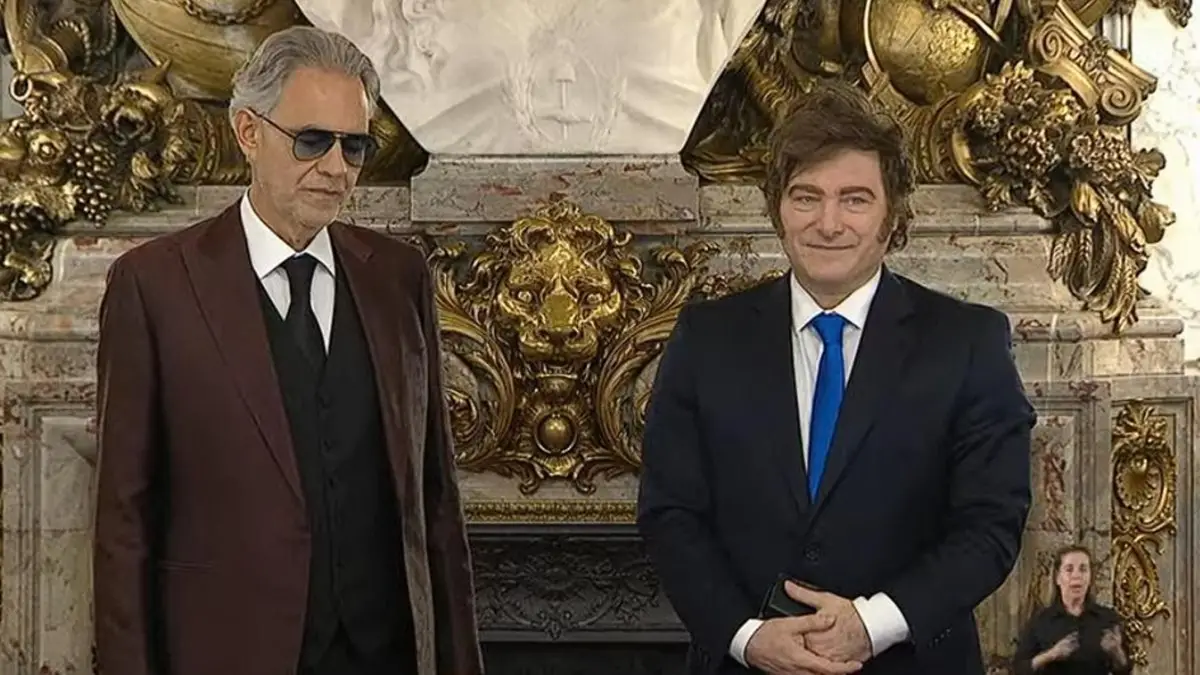 Vivo este momento como si fuera un sueño”: Andrea Bocelli recibió un reconocimiento por Javier Milei en Casa Rosada