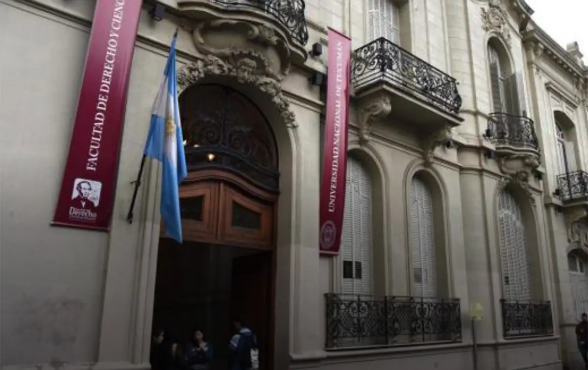 Facultad de Derecho de la UNT.