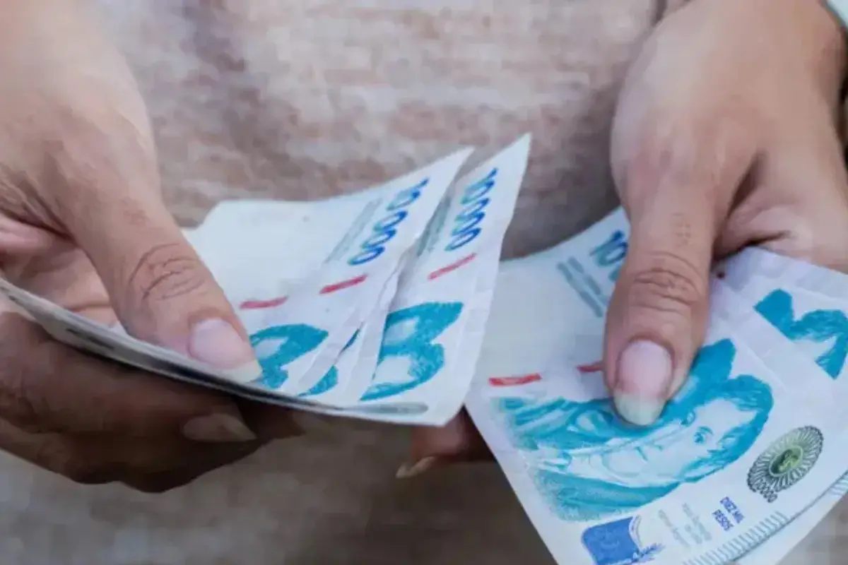 El medio aguinaldo debe pagarse antes del 18 de diciembre, como lo establece la Ley 23.073