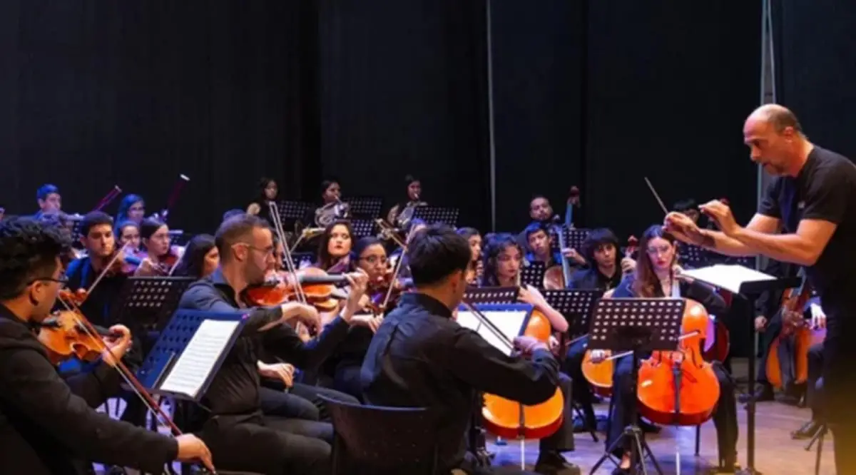 LEGADO, MÚSICA Y JUVENTUD. La Orquesta Juvenil de la UNT se presentará desde las 21 en el Teatro Alberdi.