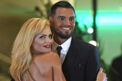 Así es la mansión de Eliana Guercio y “Chiquito” Romero: lujo europeo, luz natural y una pileta multinivel única