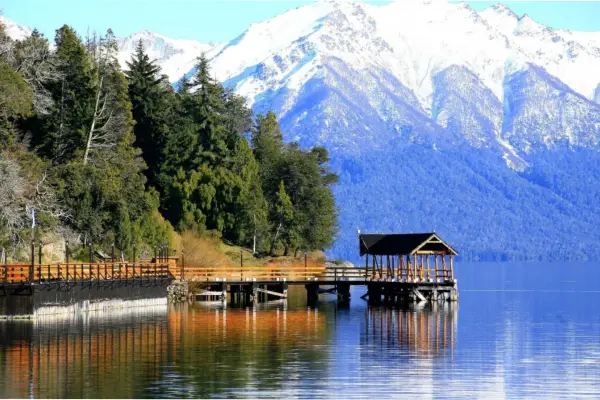 Los mejores destinos de Argentina para pasar esta Navidad, según la Inteligencia Artificial