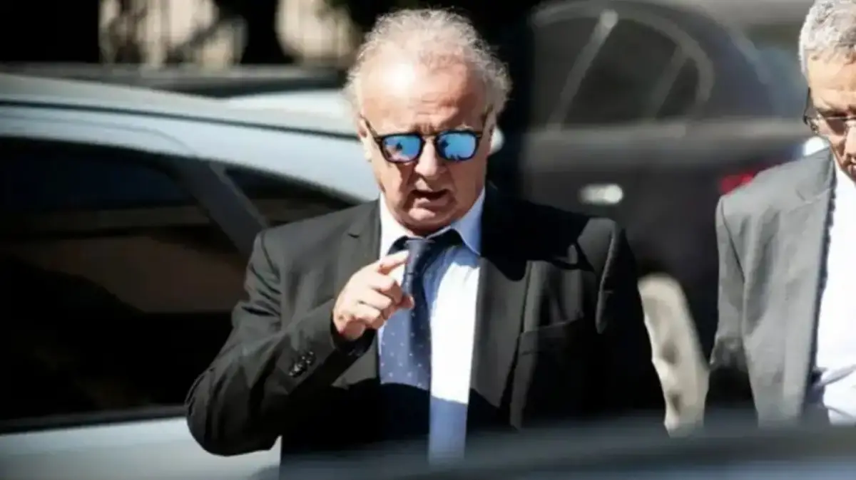 ERNESTO CLARENS. ARCHIVO